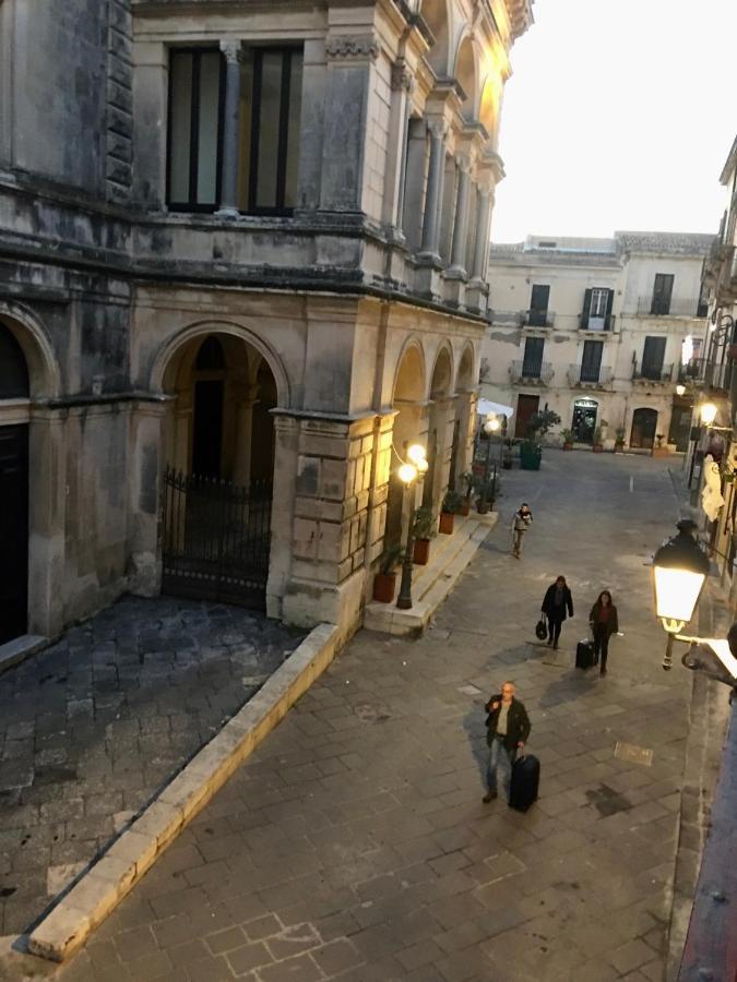 Il Sipario Palazzo Accolla Lägenhet Syrakusa Exteriör bild